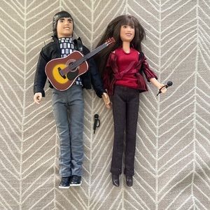 - Disney Camp Rock Singing Mitchie & Shane